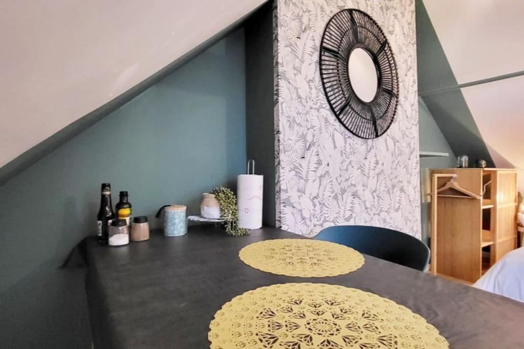 La Cabane - Petit Studio Mansarde - Plage 50M - Rue Gratuite Saint-Malo Exterior foto